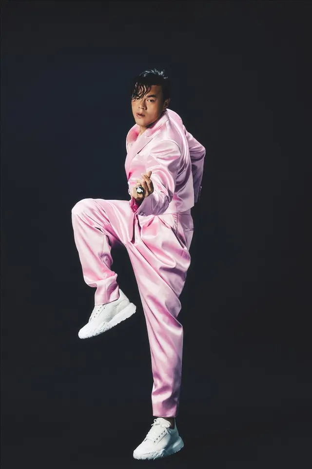 KIM BEOM